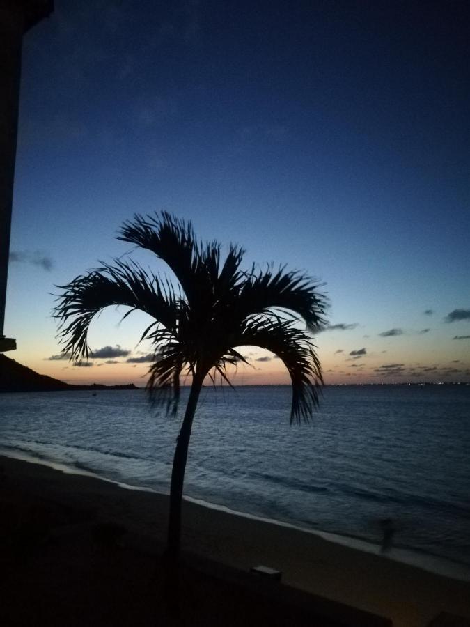 Bleu Marine Beach Grand Case Buitenkant foto